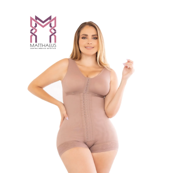 Faja cachetero con brasier y broche Fájate